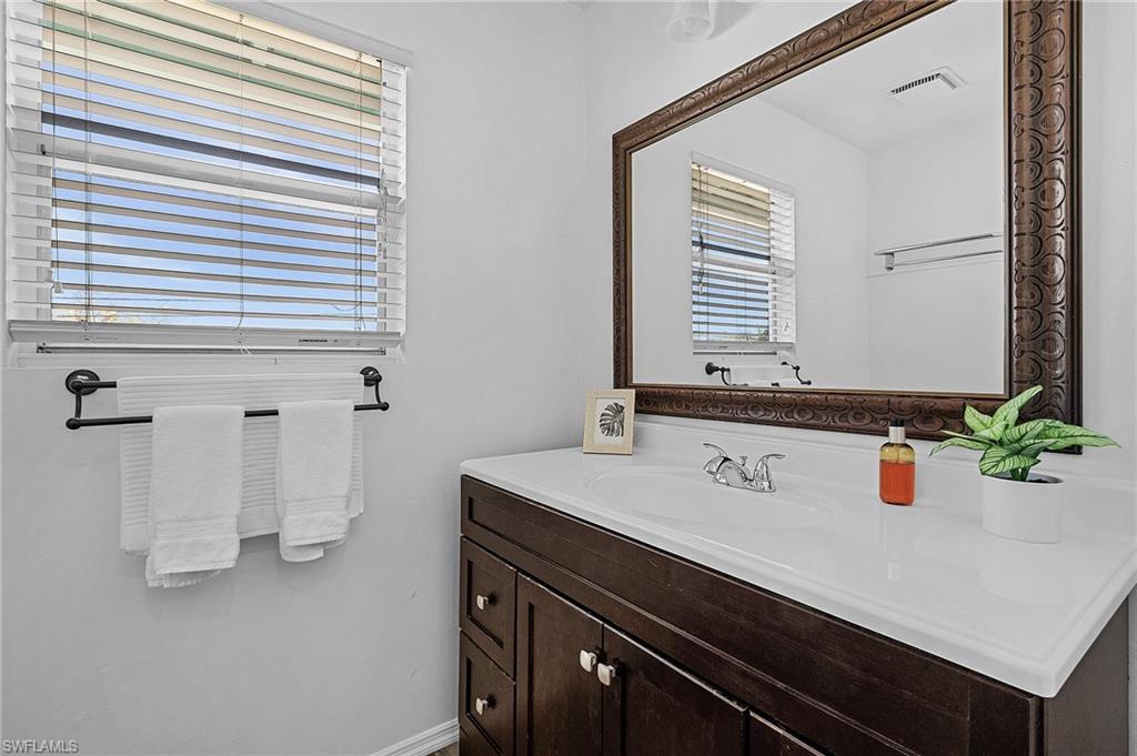 7431 Barrancas Ave Property Photo 15