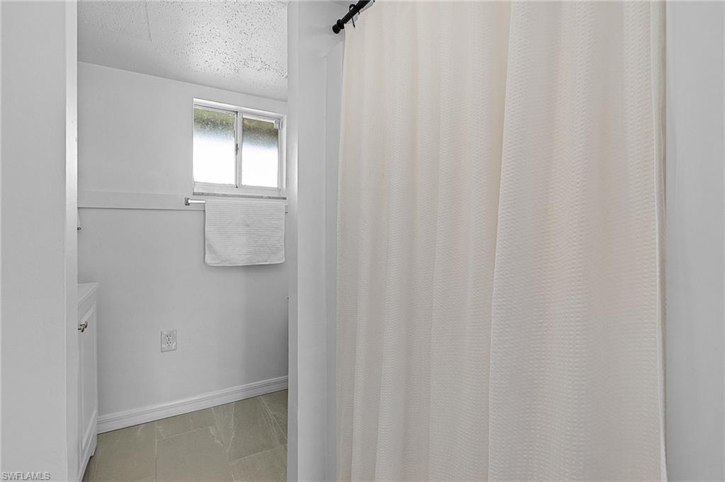 7431 Barrancas Ave Property Photo 24