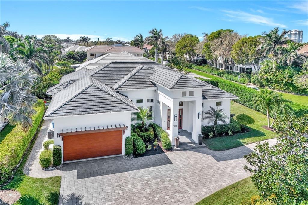 Naples High School Real Estate Listings Main Image