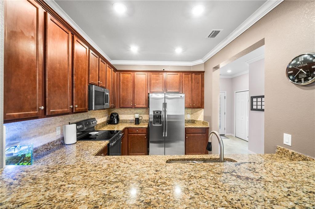 10226 Via Colomba Cir Property Photo 9