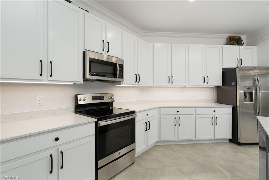 11788 Grand Belvedere Way # 203 Property Photo 5