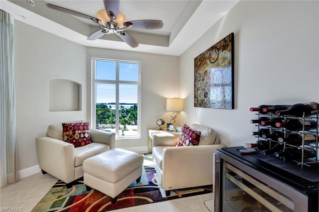 6021 Silver King Blvd # 305 Property Photo 13