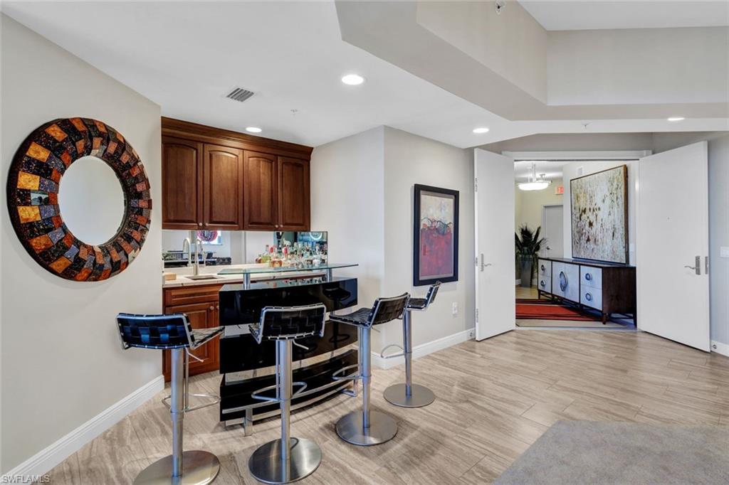 6021 Silver King Blvd # 305 Property Photo 15