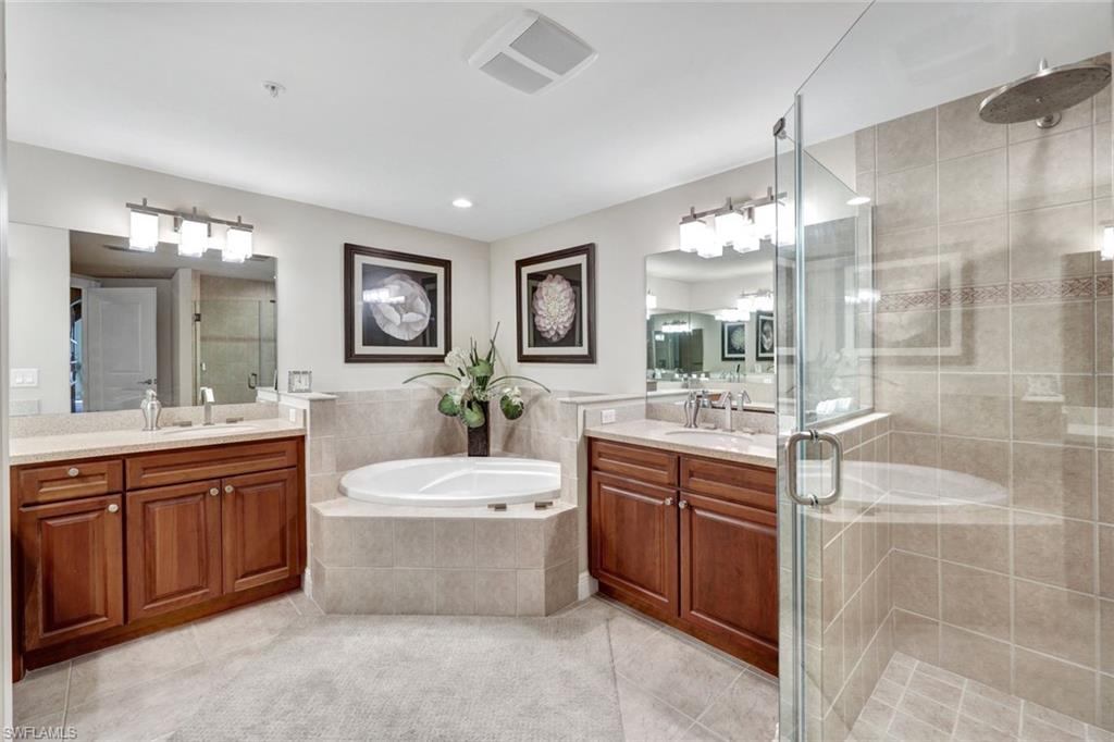 6021 Silver King Blvd # 305 Property Photo 18
