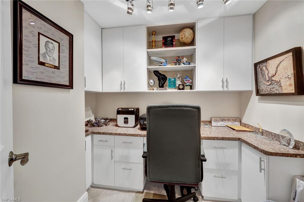 6021 Silver King Blvd # 305 Property Photo 25