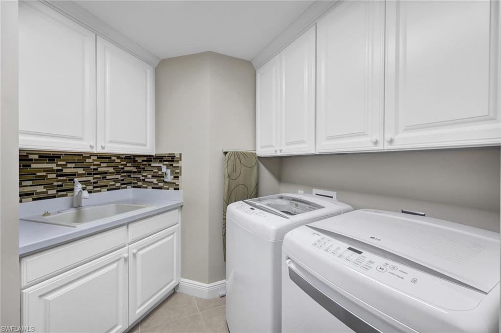 6021 Silver King Blvd # 305 Property Photo 26