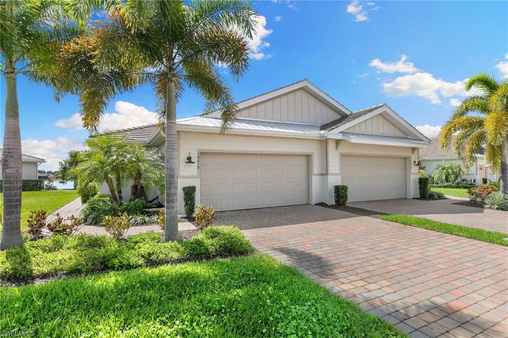 14618 Edgewater Cir Property Photo 2
