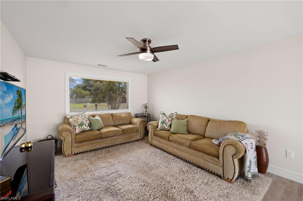 1160 Fourwinds Ave Property Photo 7