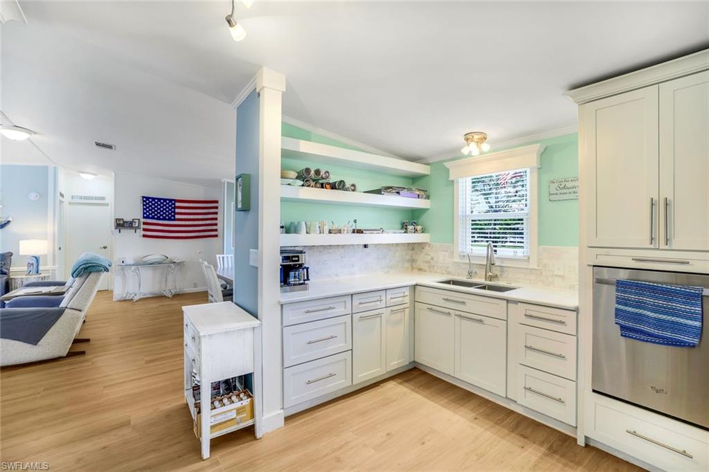 1784 Beverly Dr Property Photo 16