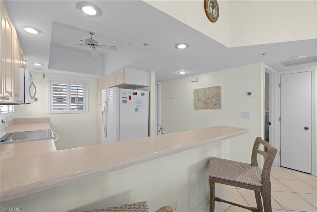 255 Periwinkle Way 5b Property Photo 6