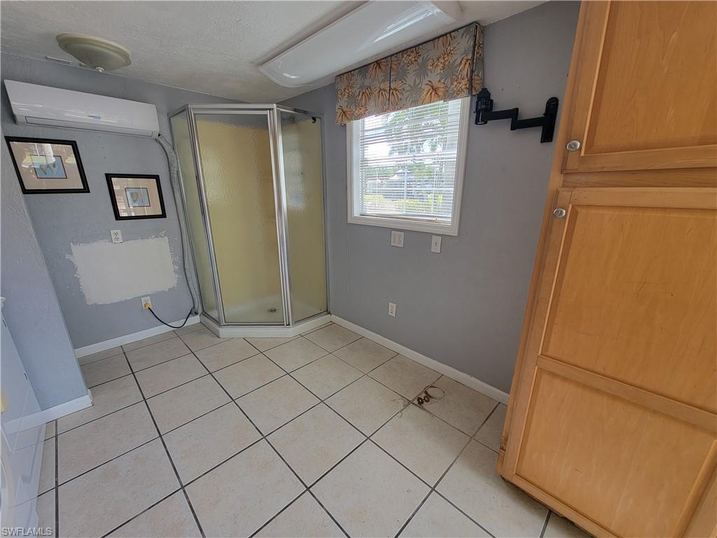 10241 Surfwood Ct Property Photo 11
