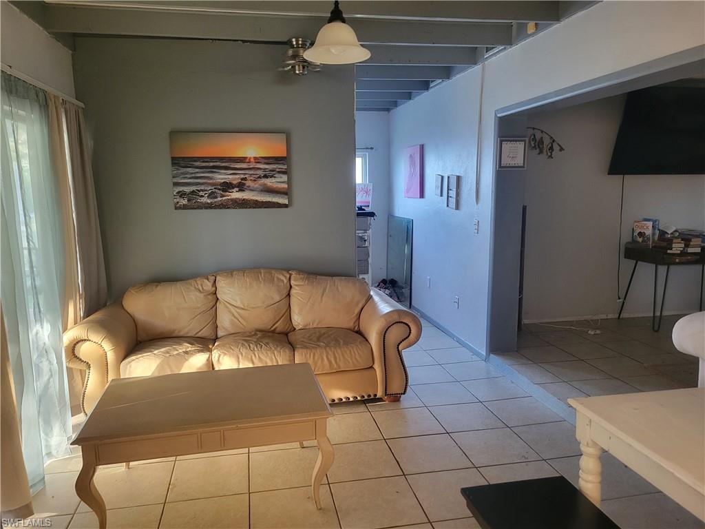 3918 Palm Tree Blvd Property Photo 4
