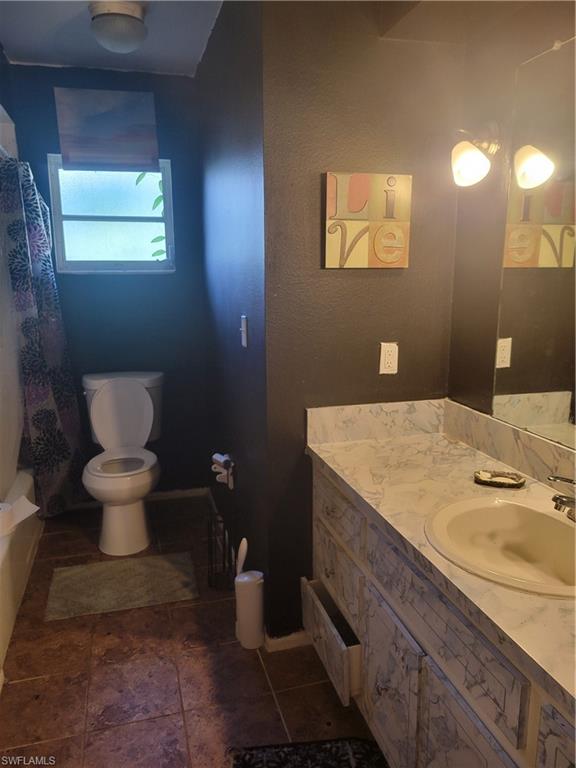 3918 Palm Tree Blvd Property Photo 9