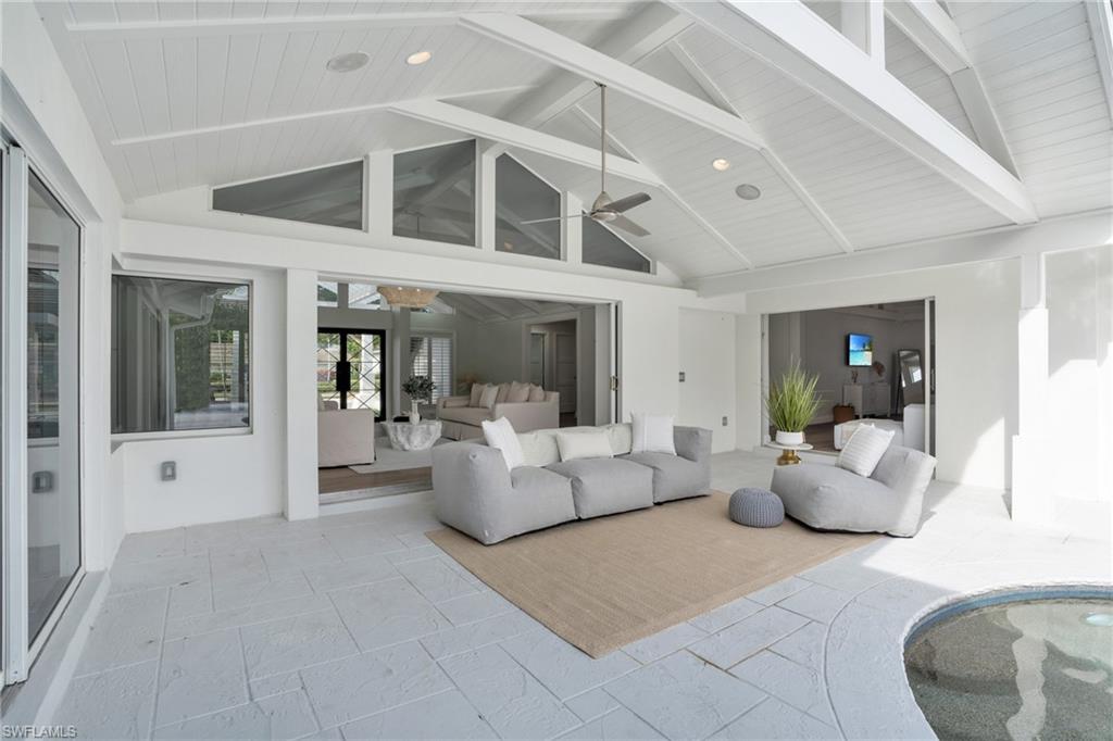 645 Park Shore Dr Property Photo 19