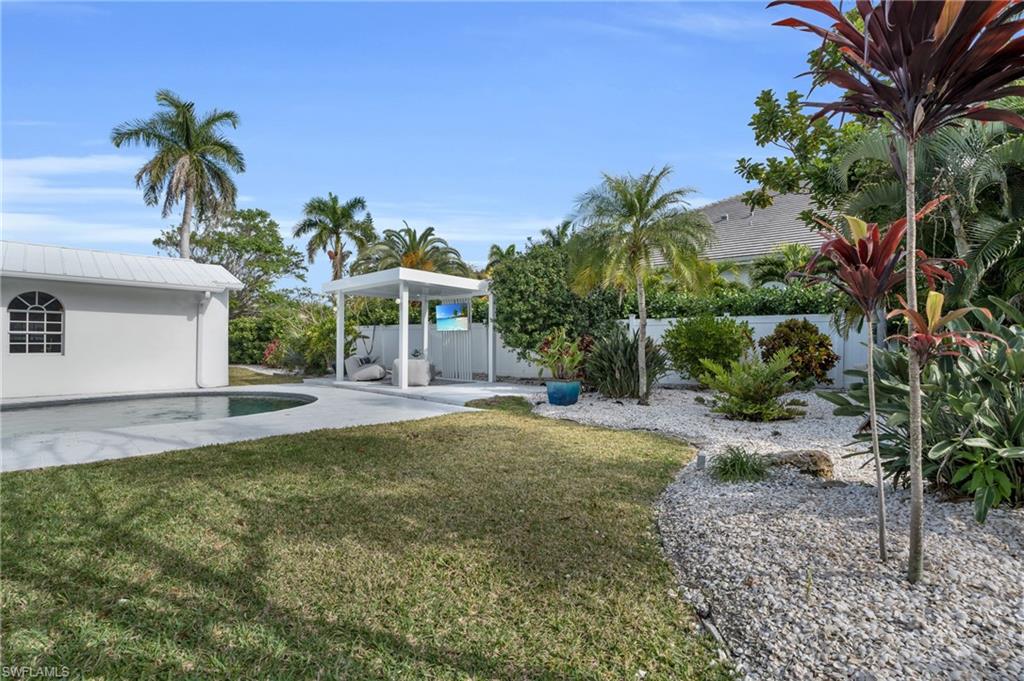 645 Park Shore Dr Property Photo 26