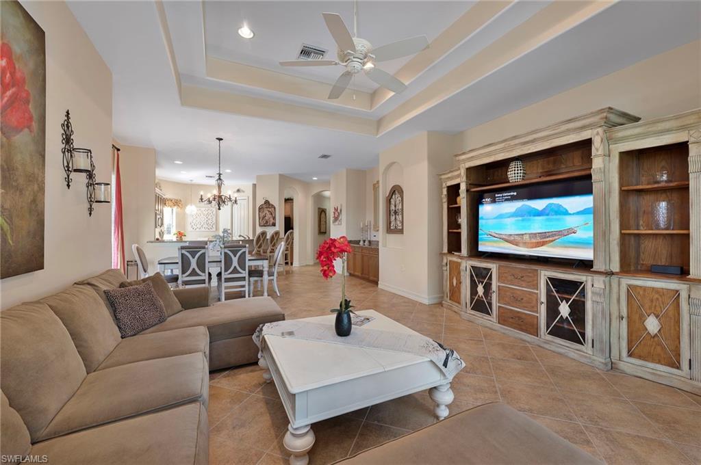 7377 Moorgate Point Way Property Photo 9