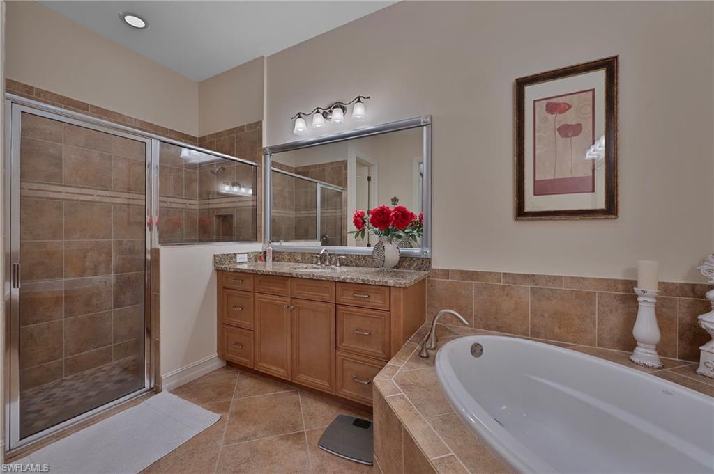 7377 Moorgate Point Way Property Photo 11