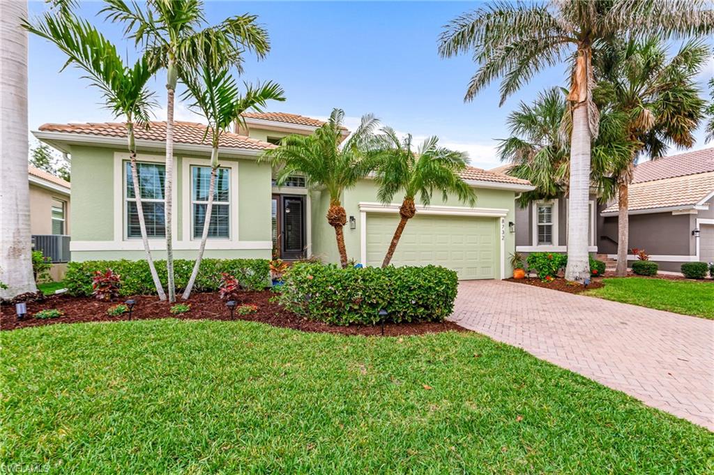 8732 Banyan Bay Blvd Property Photo 5