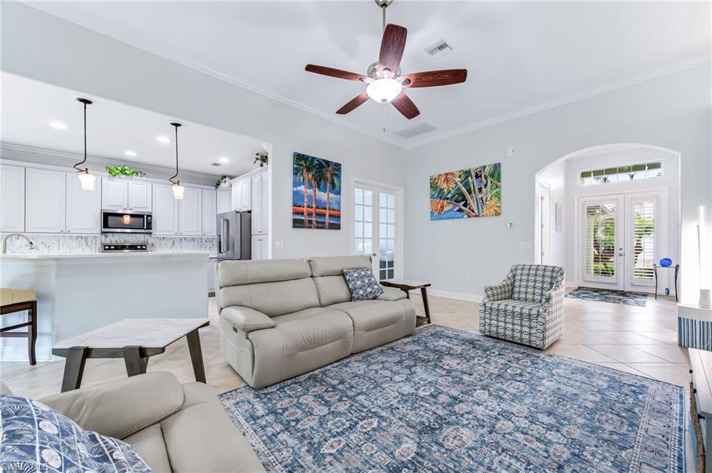 8732 Banyan Bay Blvd Property Photo 15