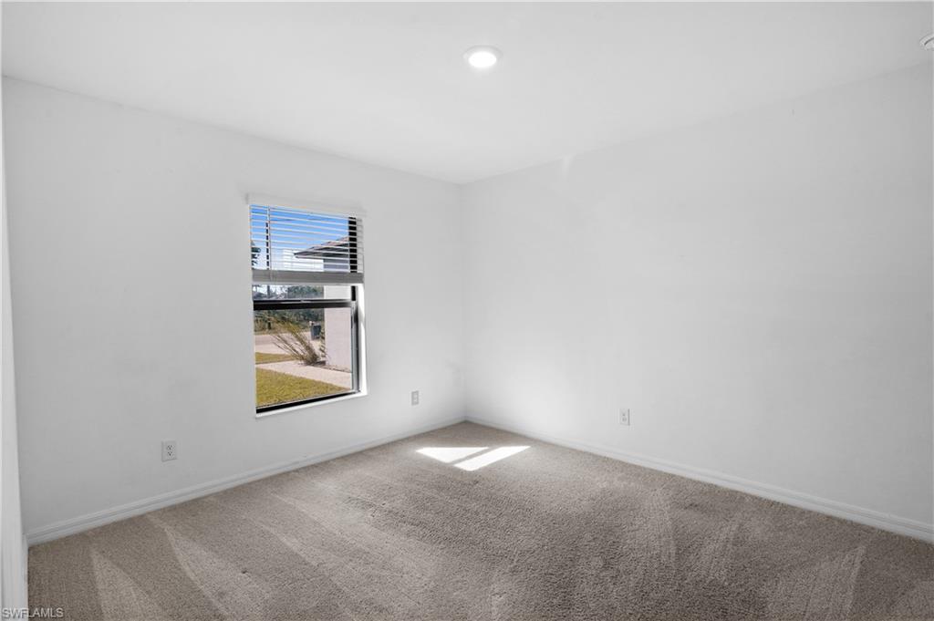 862 Winwood Cir Property Photo 18