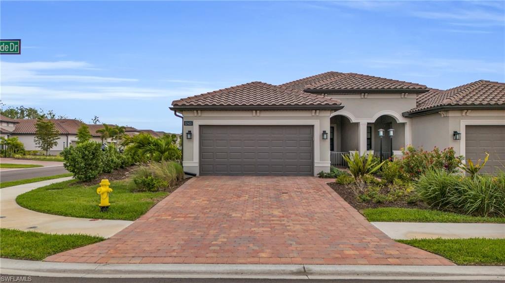 12411 Canal Grande Dr Property Photo 2