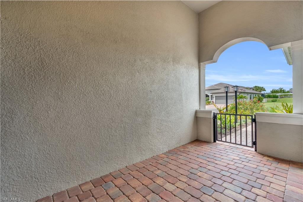 12411 Canal Grande Dr Property Photo 4