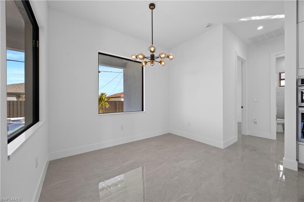 611 Nw 25th Ter Property Photo 18