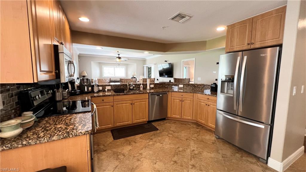 12111 Santaluz Dr # 201 Property Photo 4