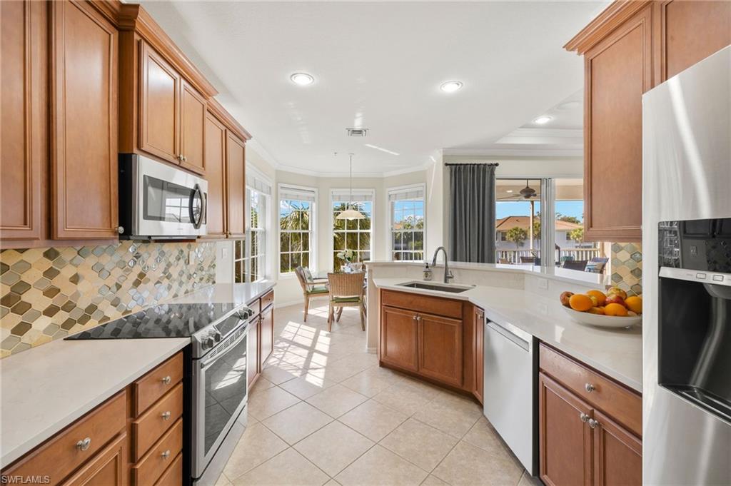 12851 Carrington Cir # 201 Property Photo 10