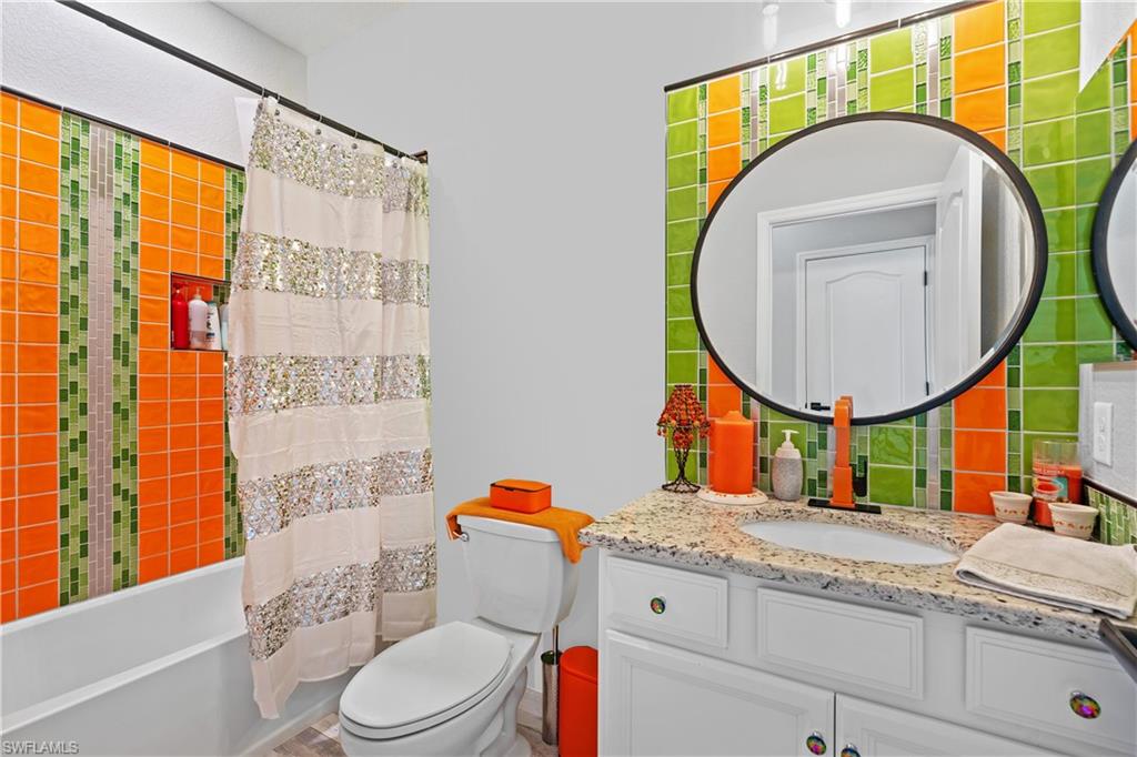 2227 Dancy St Property Photo 24