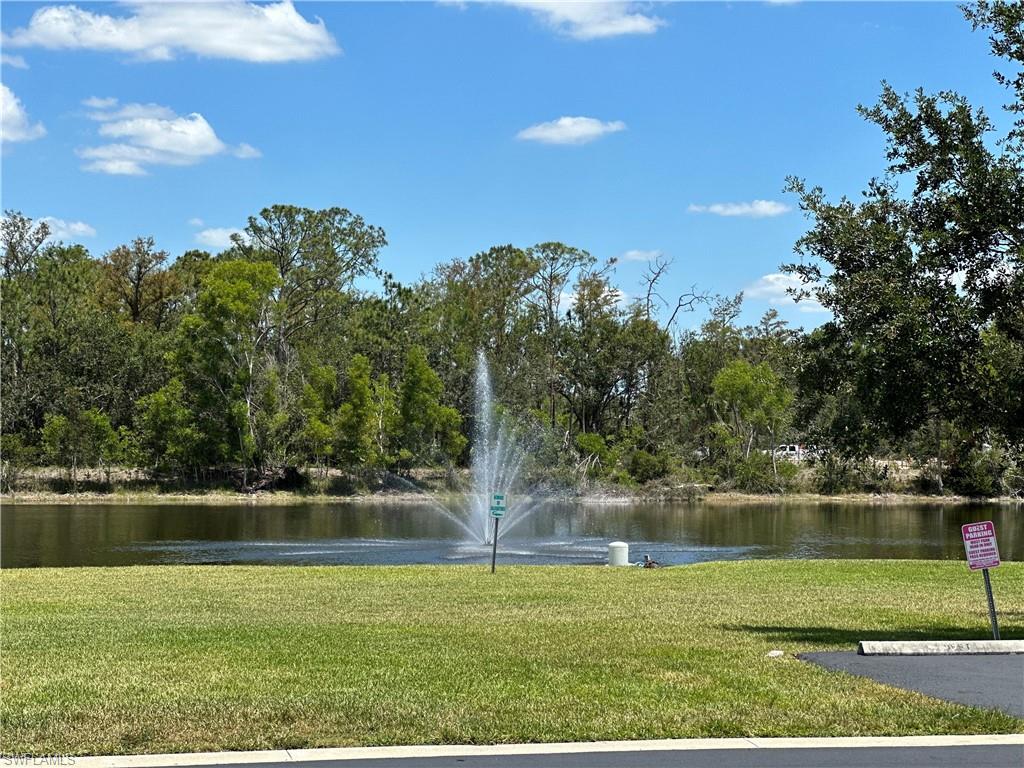 3627 Pine Oak Cir # 102 Property Photo 5
