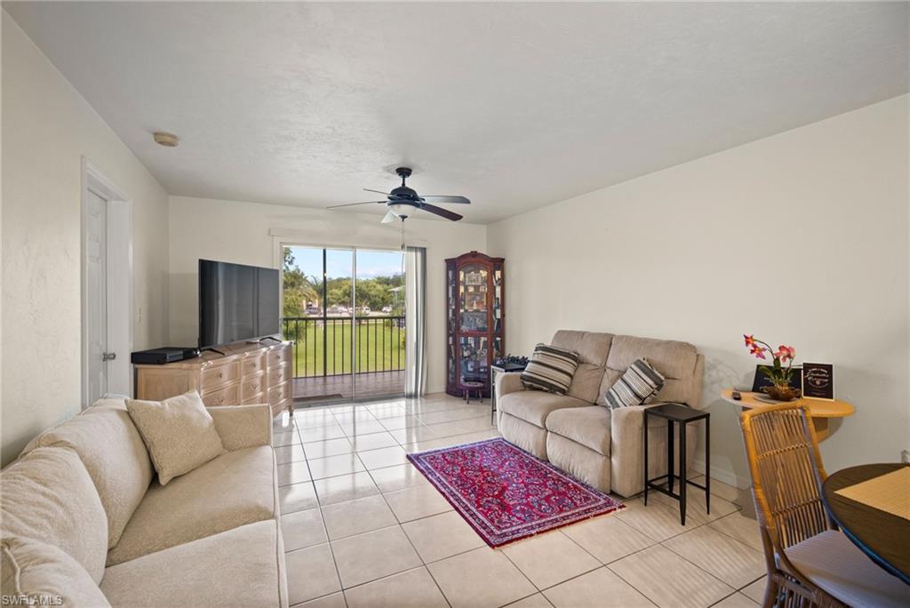 144 Cypress Way E # 707 Property Photo 4