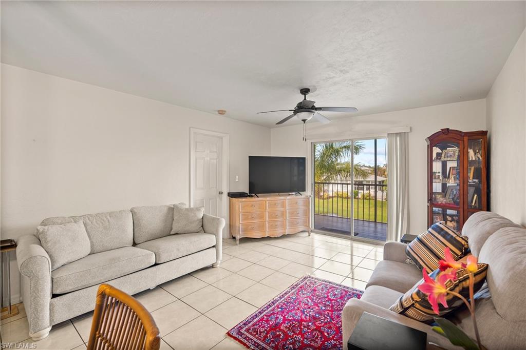 144 Cypress Way E # 707 Property Photo 5