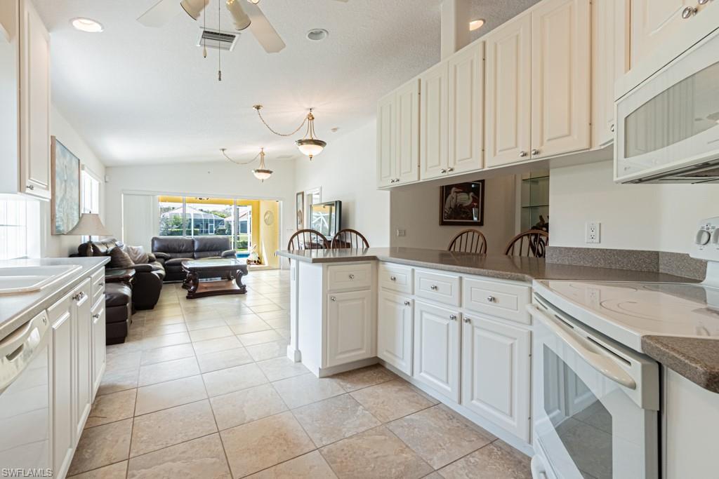 28886 Vermillion Ln Property Photo 6