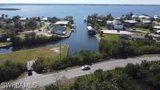 25301 Harborview Rd Property Photo 6