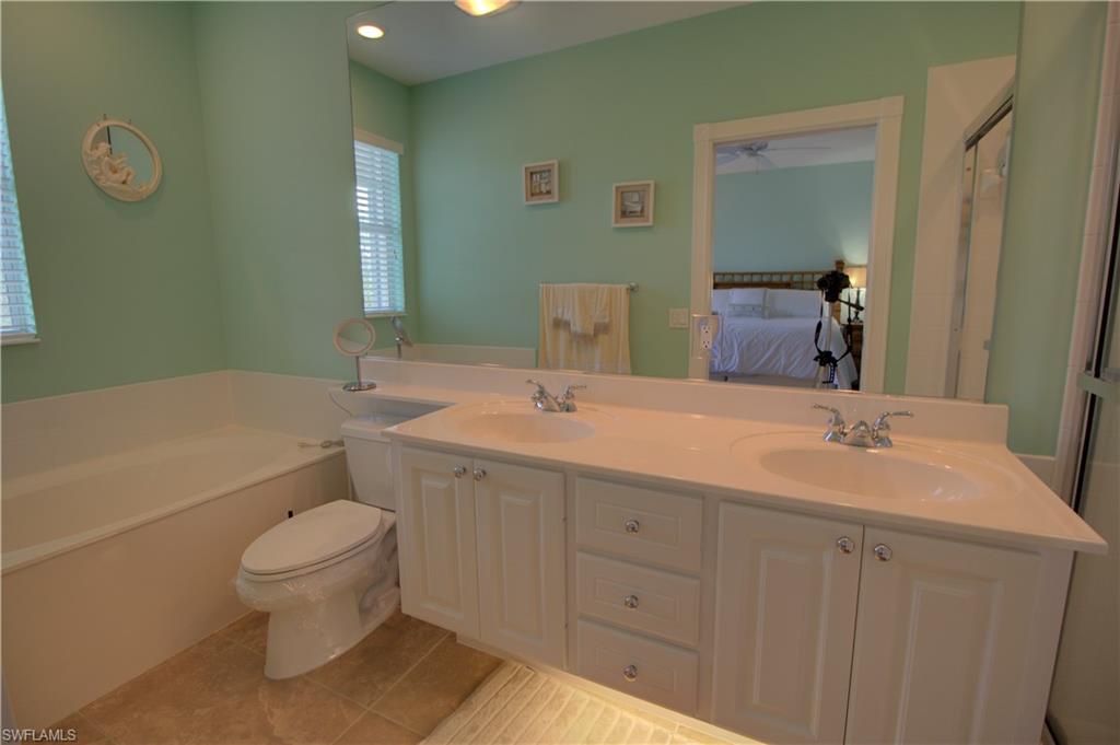 8104 Josefa Way Property Photo 25