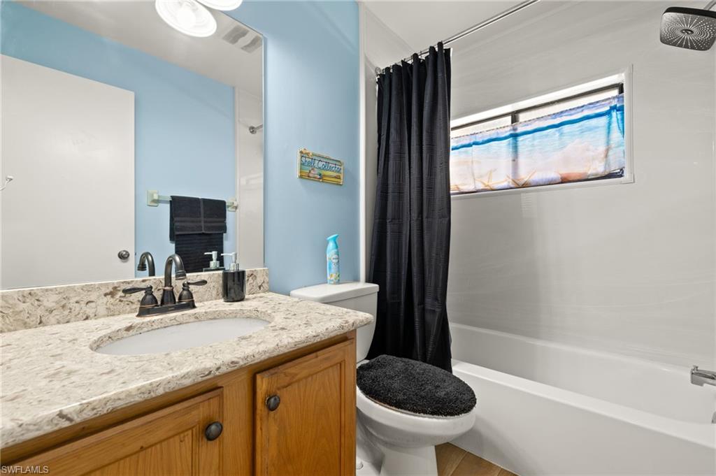 1861 Crystal Dr # 16 Property Photo 16