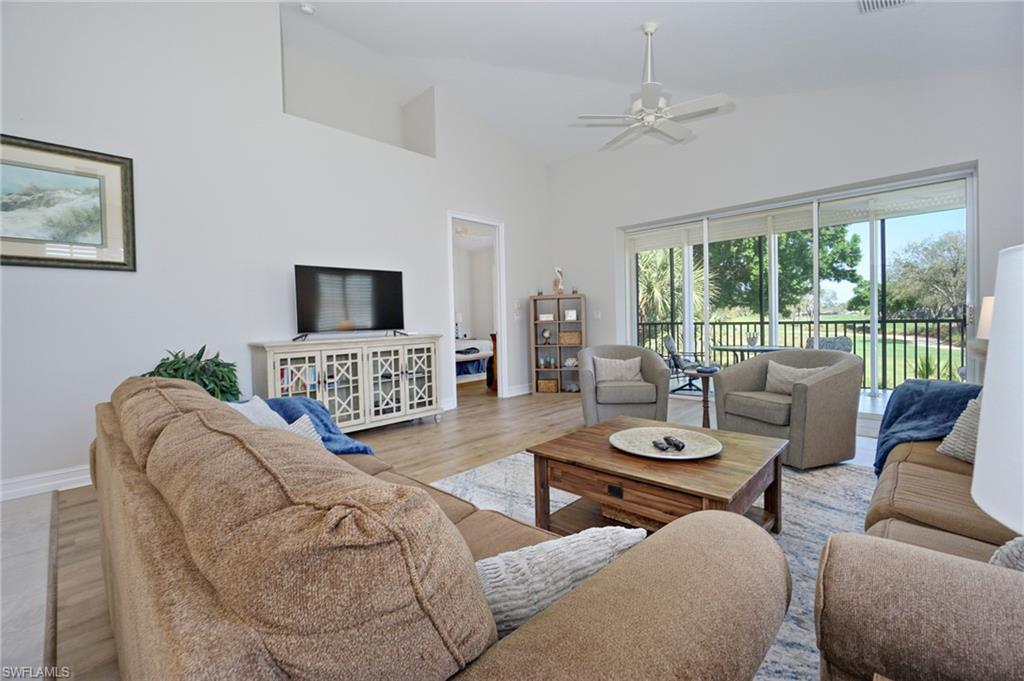 4958 Westchester Ct # 4004 Property Photo 6