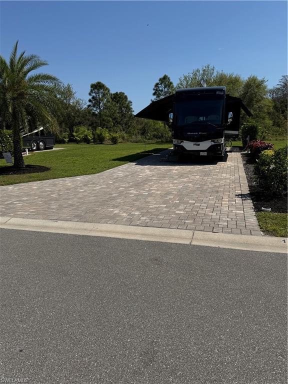 Lot 9 13718 Golden Palms Cir Property Photo 3