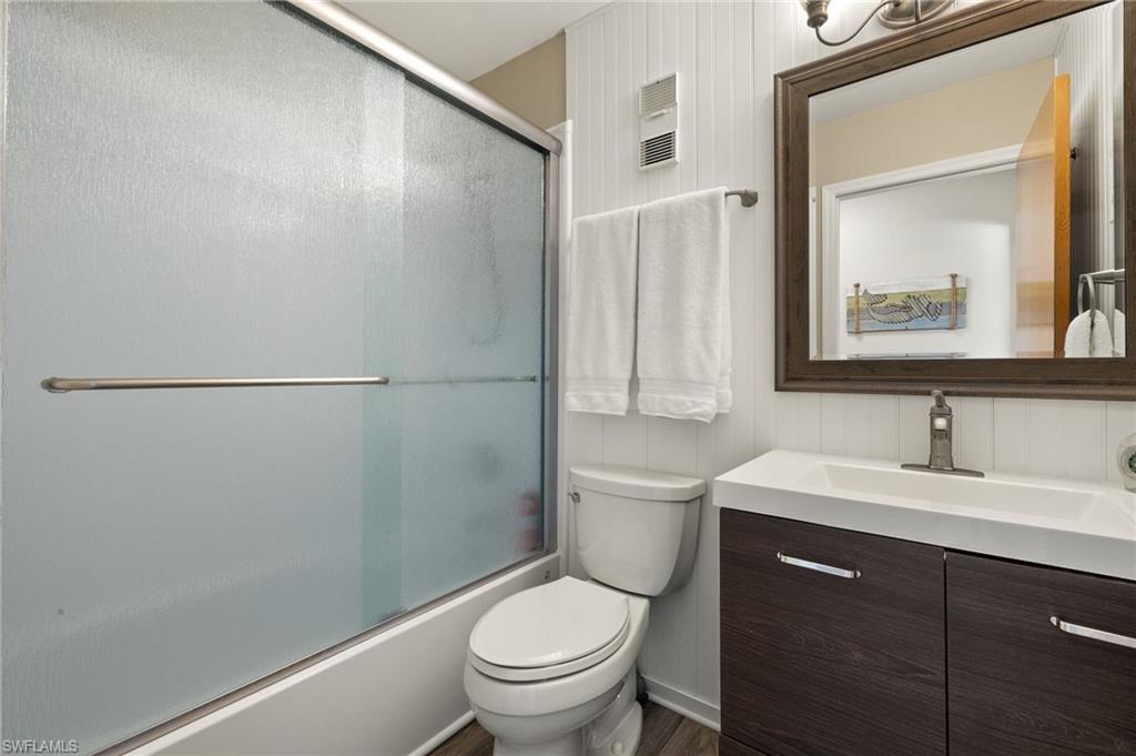 6151 Estero Blvd 1 Property Photo 9