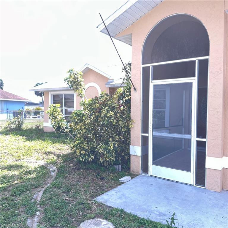 706 Arianne Ct Property Photo 5