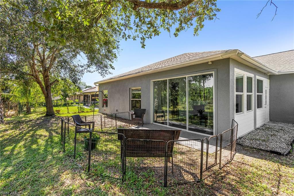 2612 Nature Pointe Loop Property Photo 2