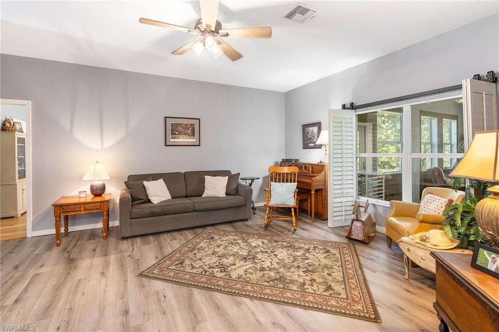 2612 Nature Pointe Loop Property Photo 4