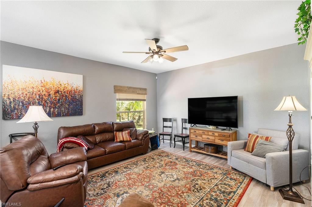 2612 Nature Pointe Loop Property Photo 5