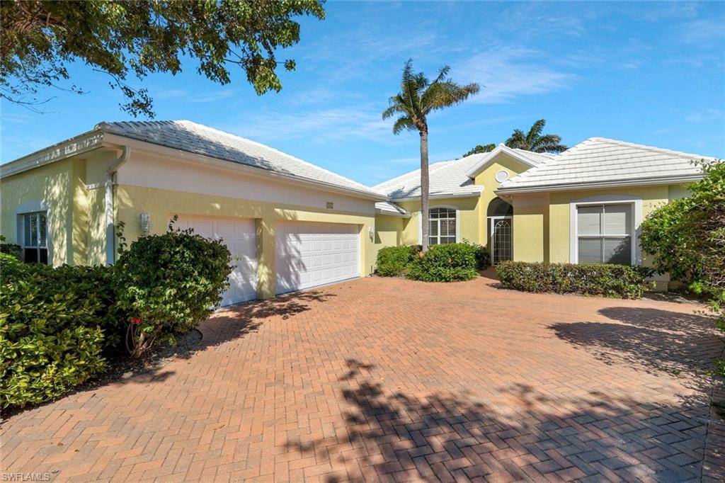 815 Ashburton Dr Property Photo