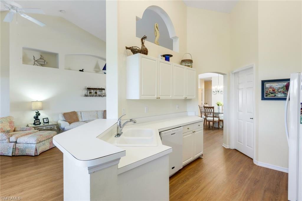 4461 Riverwatch Dr # 202 Property Photo 8