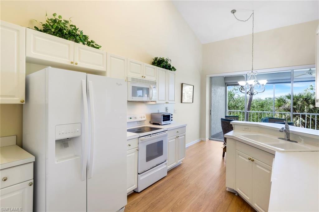 4461 Riverwatch Dr # 202 Property Photo 9