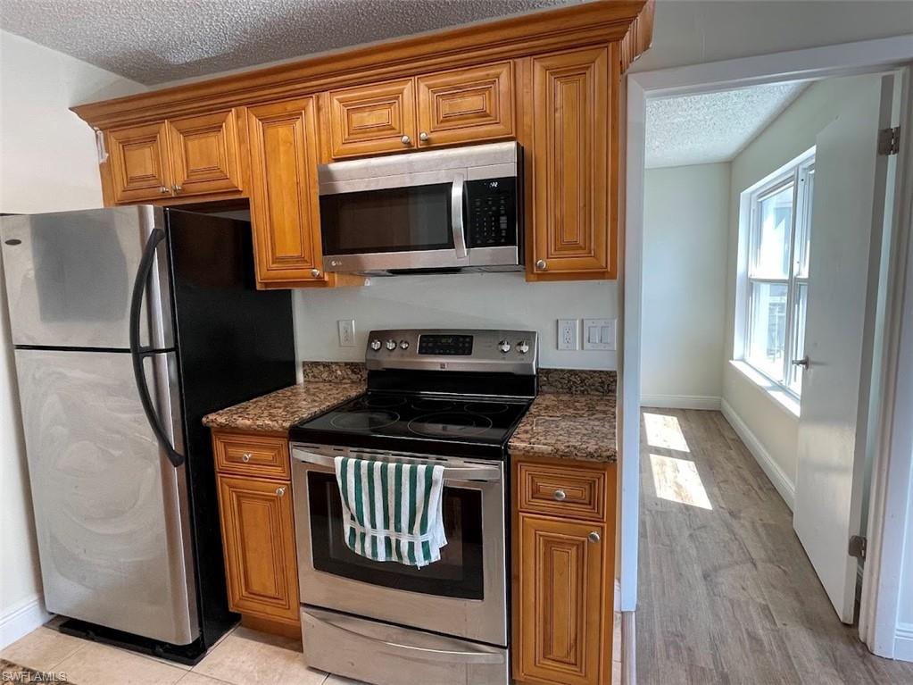 2585 Grassy Point Dr # 201 Property Photo 13
