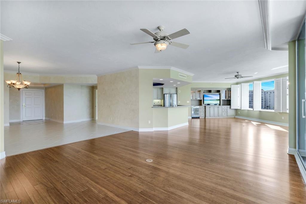 425 Dockside Dr # 604 Property Photo 12