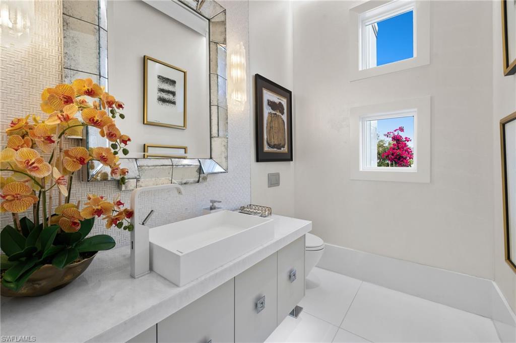 26170 Woodlyn Dr Property Photo 40